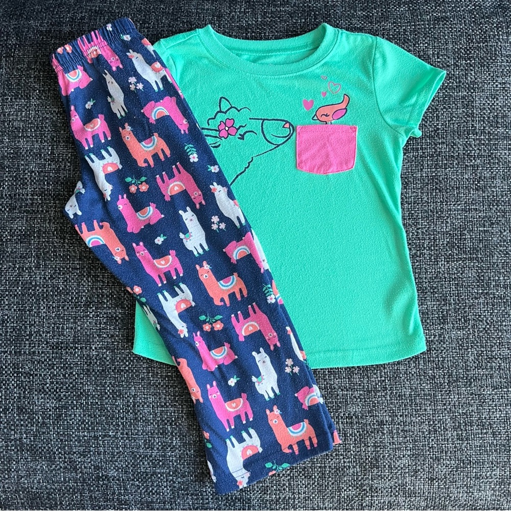 Carter’s Llama Pajamas Size 5